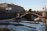 Novo-Kalinkin Bridge across the Obvodny Canal